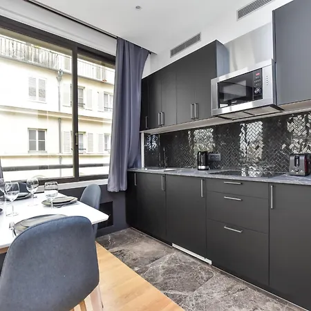 Chic - 1br 4p - Near Opera Garnier شقة *